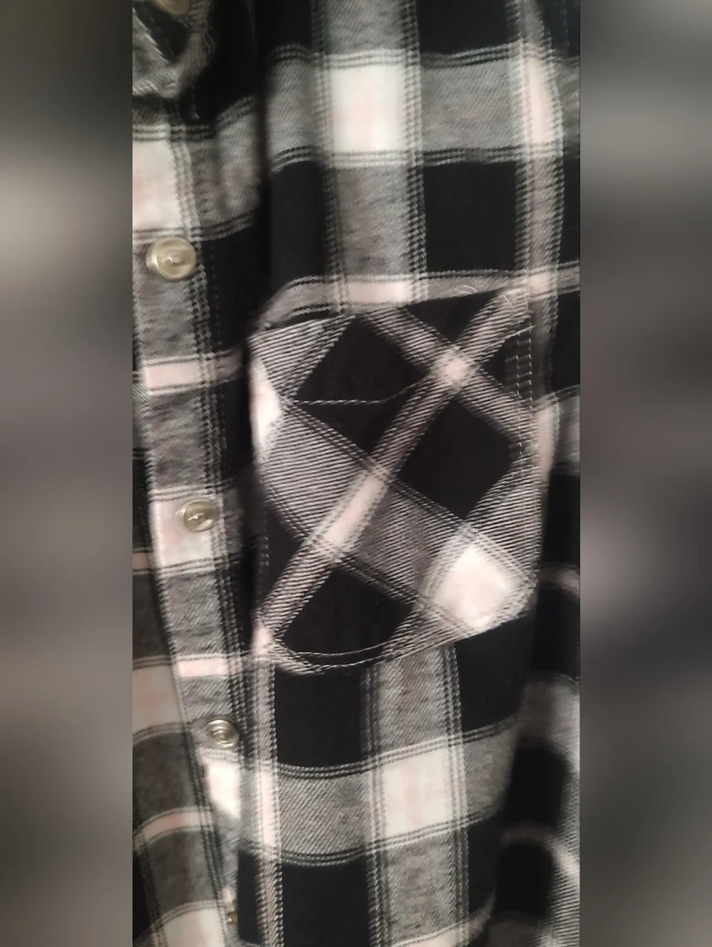 Tractr Black and White Plaid Button-Down Shirt
